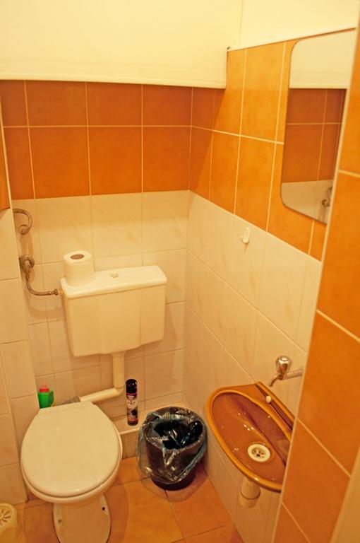 Apartment On Svobody Avenue Λβιβ Εξωτερικό φωτογραφία